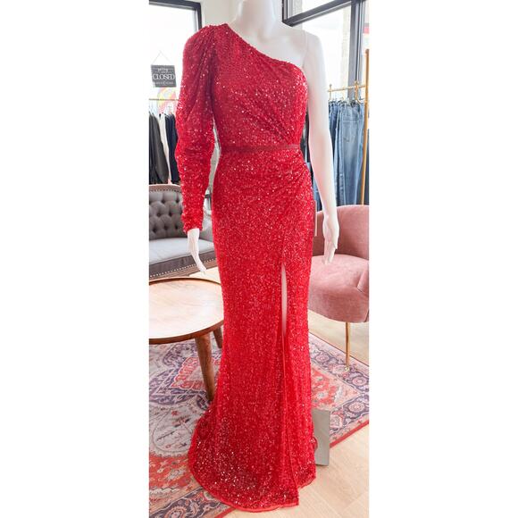 Mac Duggal Dresses & Skirts - Mac Duggal Size 4 Red one shoulder full bead dress gown